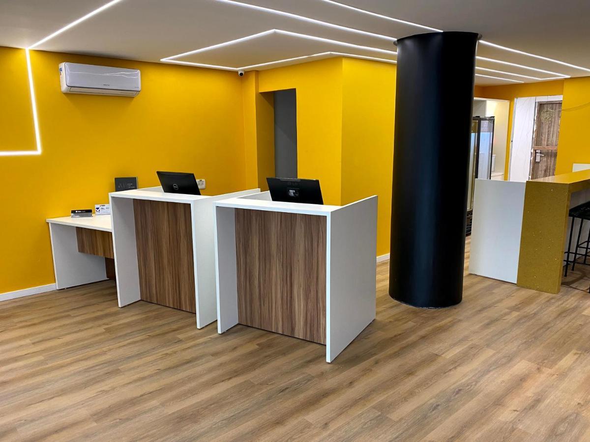 Готель Ibis Styles Belem Batista Campos Екстер'єр фото