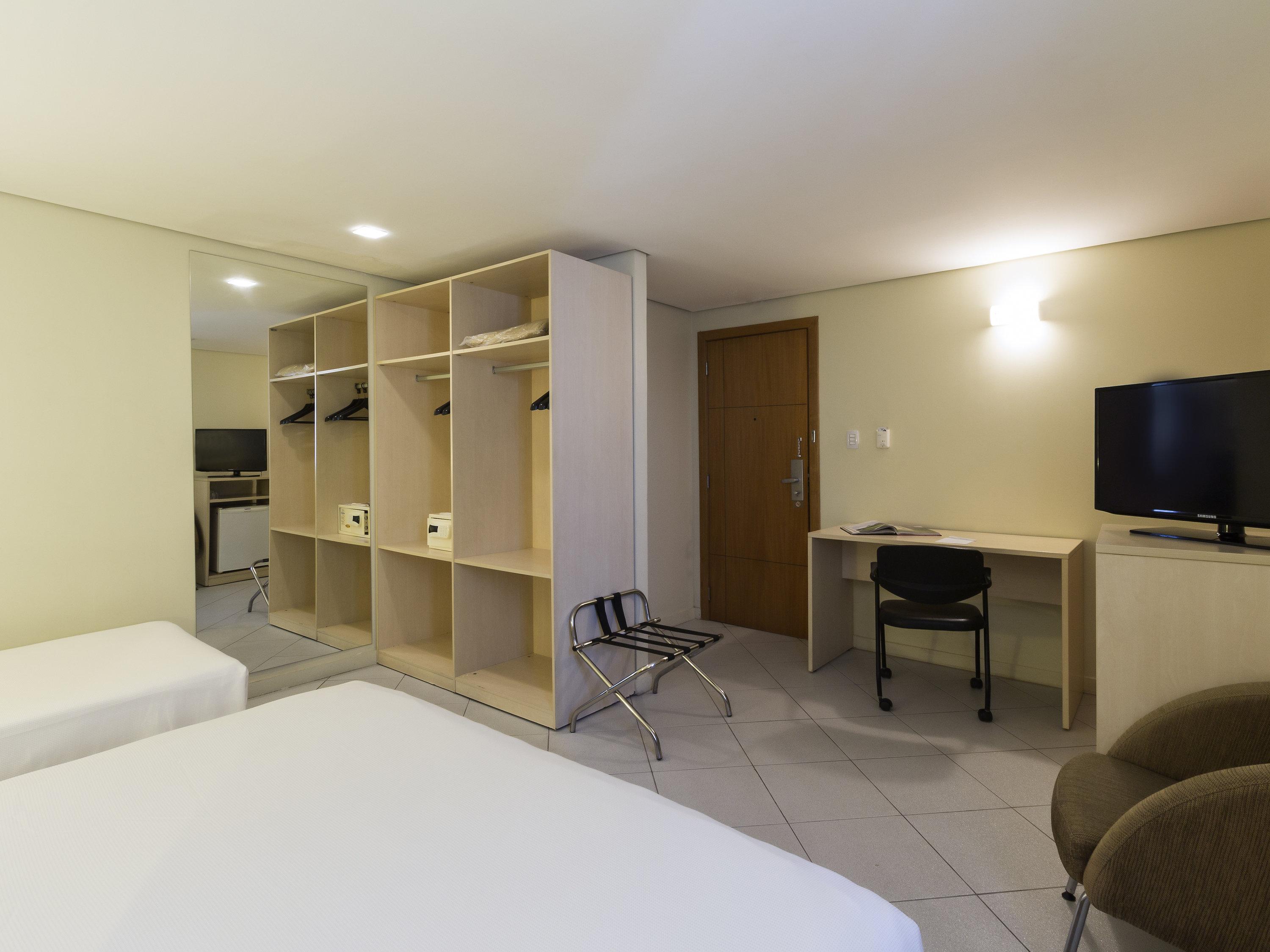 Готель Ibis Styles Belem Batista Campos Екстер'єр фото