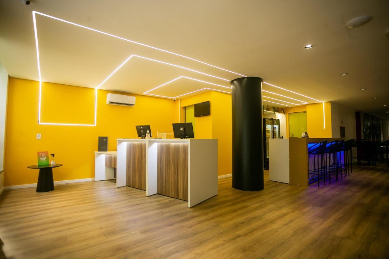 Готель Ibis Styles Belem Batista Campos Екстер'єр фото